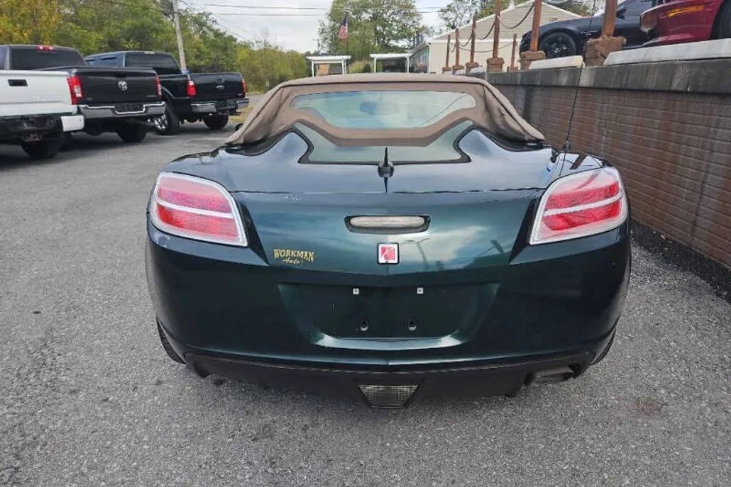 2007 Saturn Sky Convertible photo 1