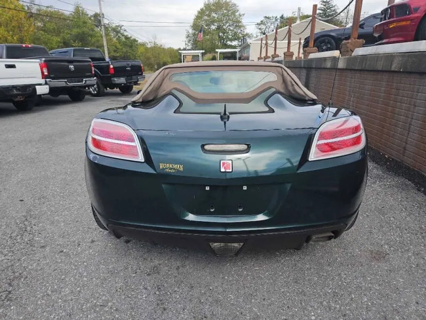 2007 Saturn Sky Convertible photo 1
