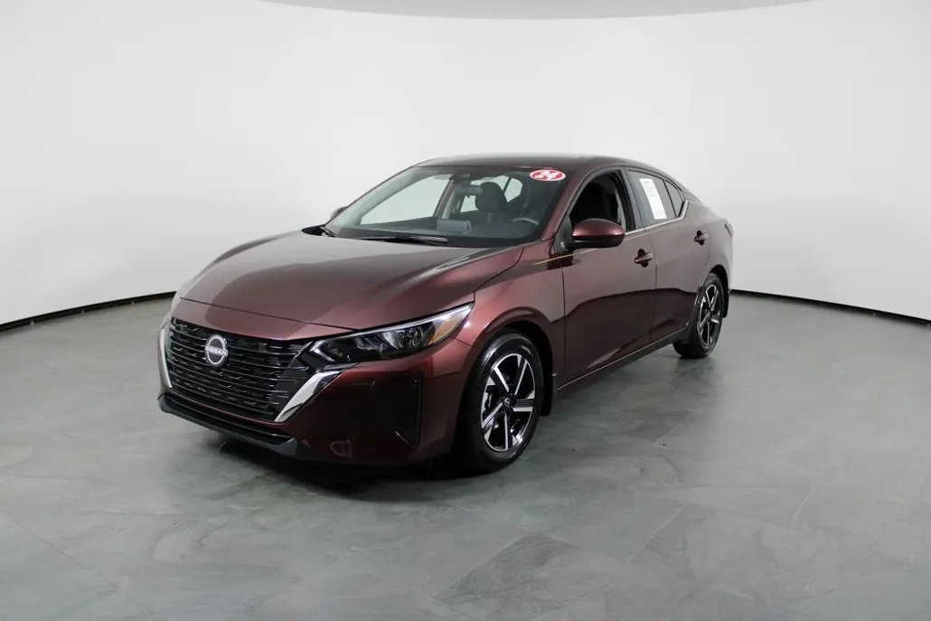 2024 Nissan Sentra SV photo 1
