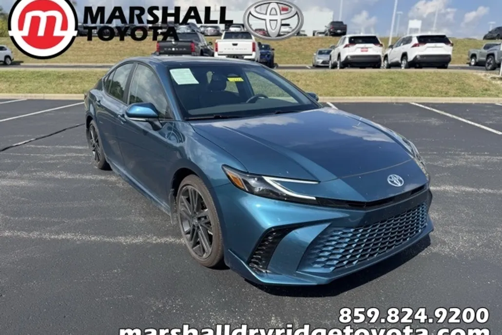 2025 Toyota Camry XSE photo 1