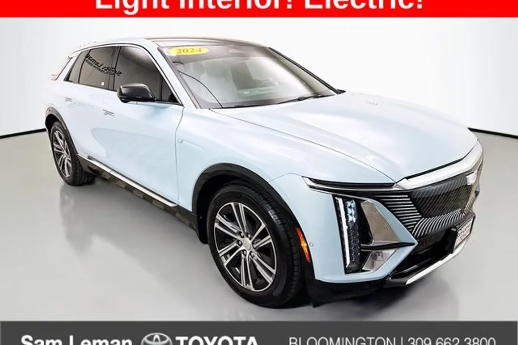 2024 Cadillac Lyriq Luxury photo 1