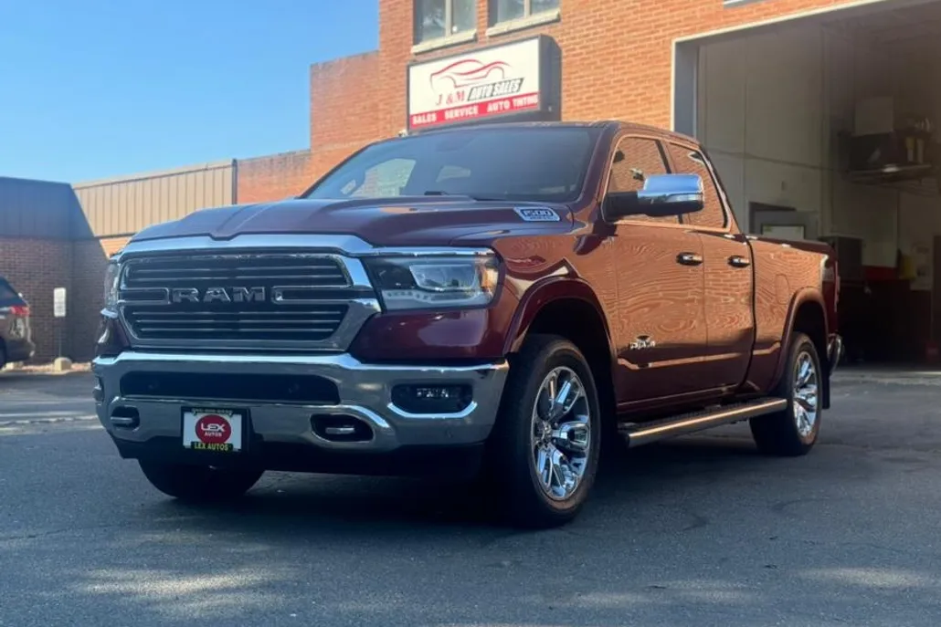 2019 Ram 1500 Laramie photo 1