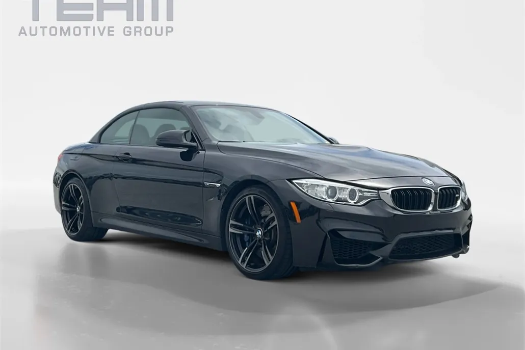 2015 Bmw M4 Convertible photo 1