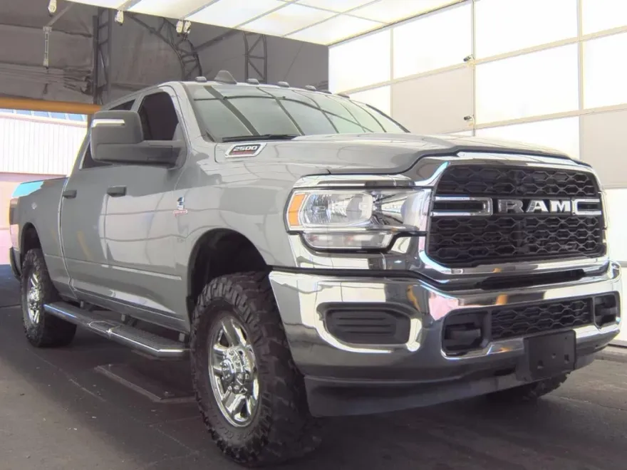 2024 Ram 2500 Tradesman photo 1