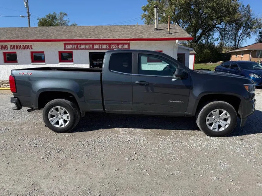 2015 Chevrolet Colorado LT photo 1