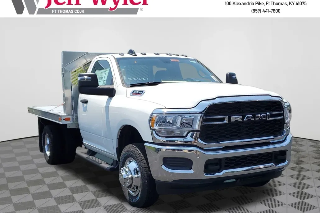 2024 Ram 3500 photo 1