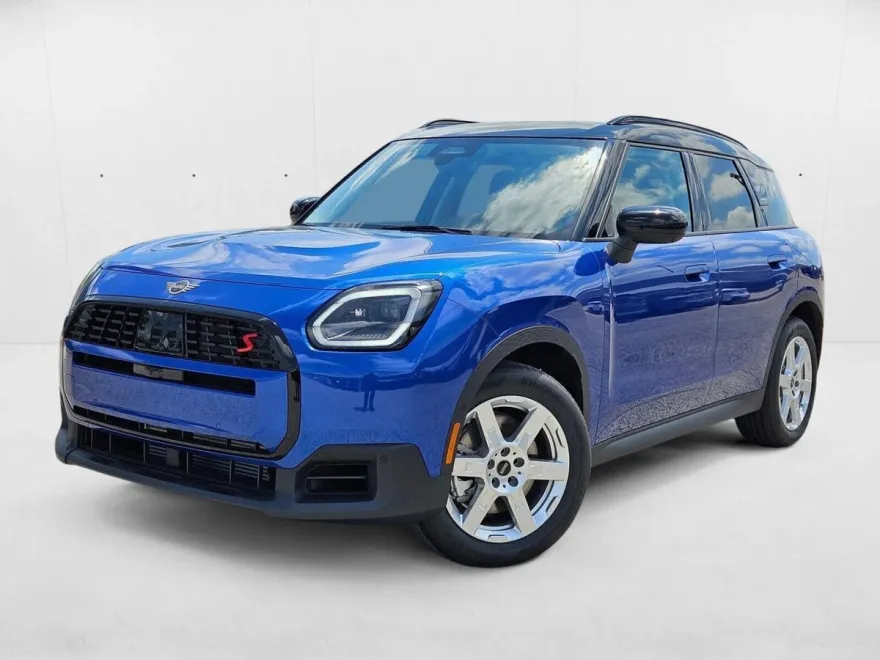 2025 Mini Countryman S ALL4 Iconic photo 1