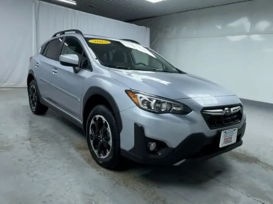 2023 Subaru Crosstrek Premium photo 1
