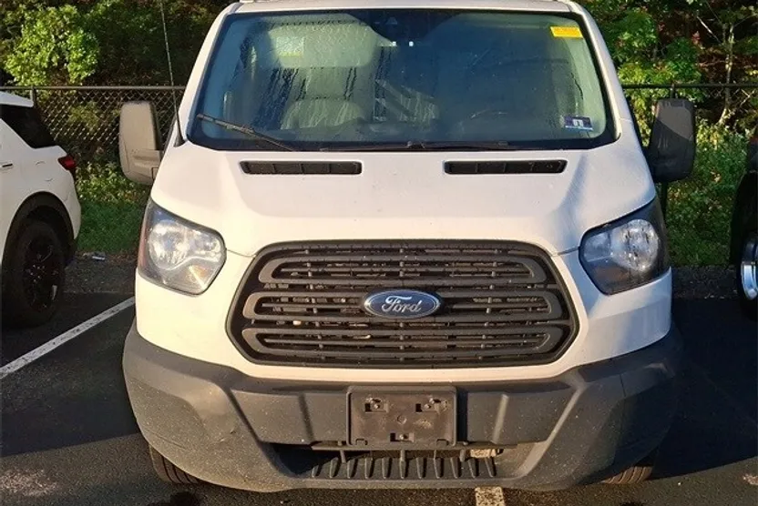 2019 Ford Transit photo 1