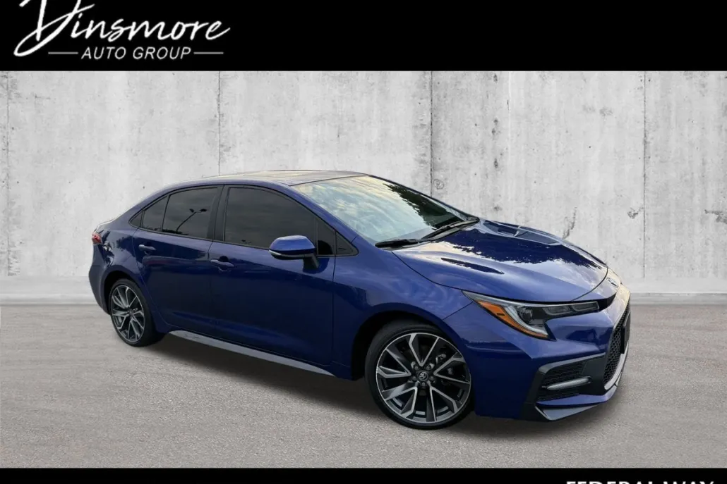2022 Toyota Corolla XSE photo 1
