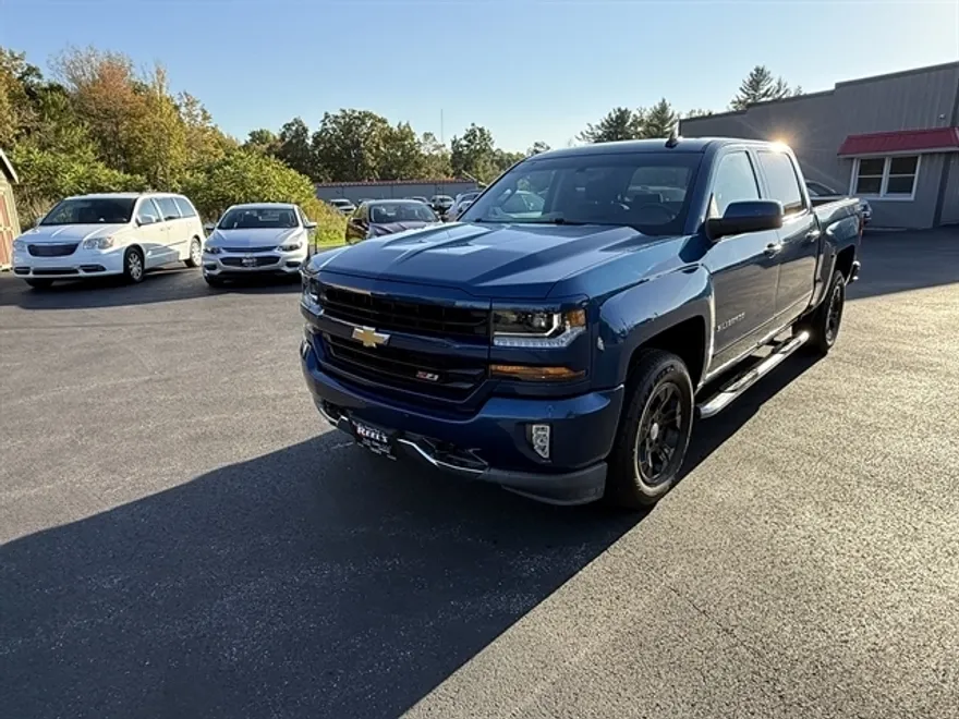 2018 Chevrolet Silverado 1500 LT Z71 photo 1