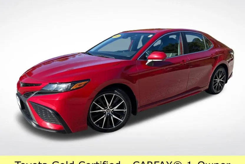 2023 Toyota Camry SE photo 1