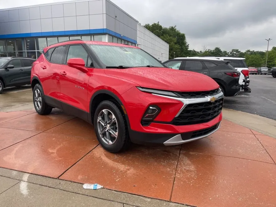 2023 Chevrolet Blazer 2LT photo 1