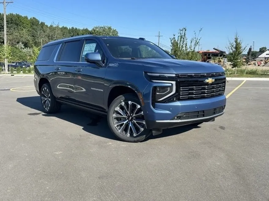 2025 Chevrolet Suburban High Country photo 1