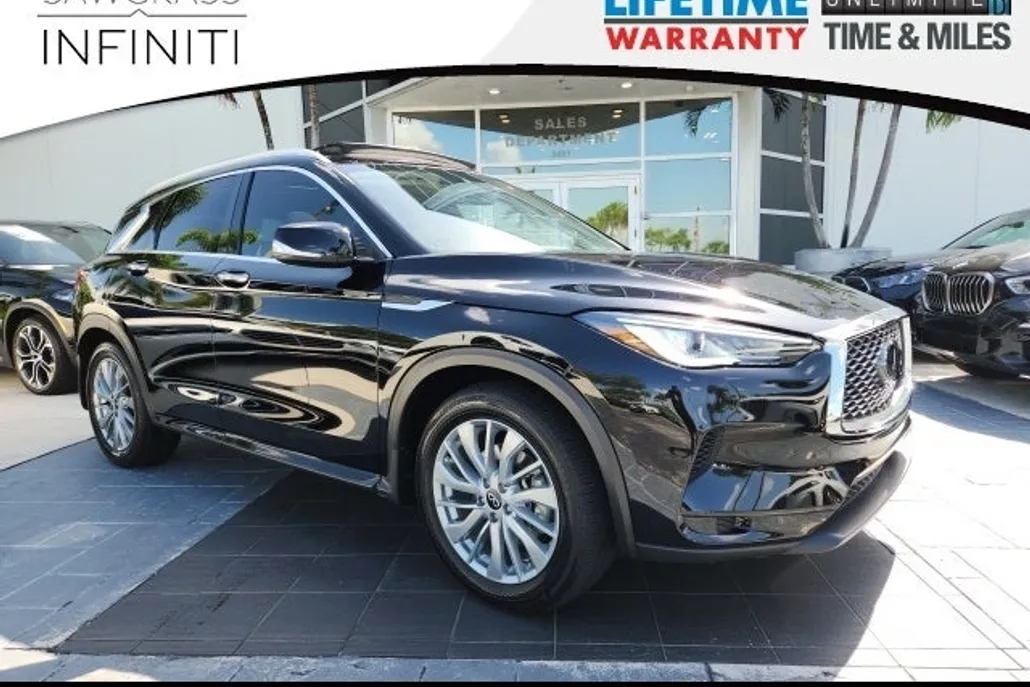 2025 Infiniti QX50 Luxe photo 1