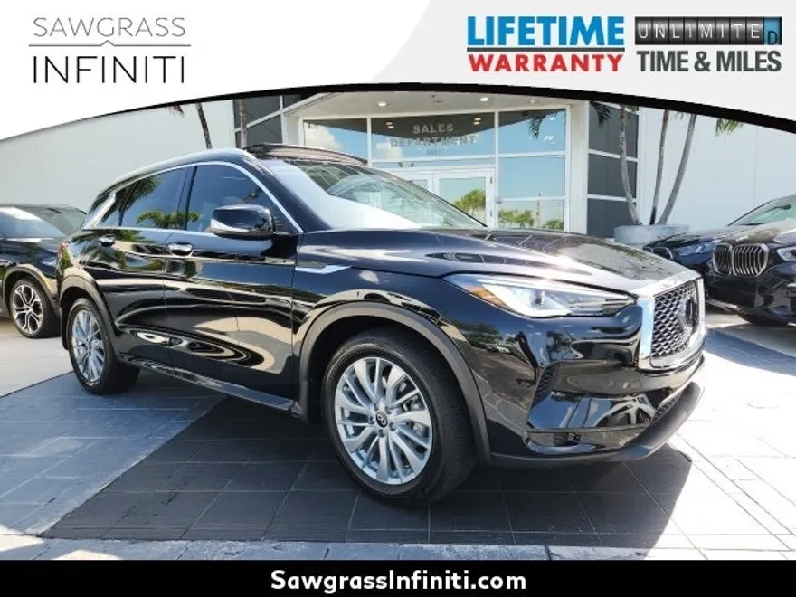 2025 Infiniti QX50 Luxe photo 1