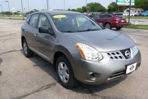 2013 Nissan Rogue S photo 3