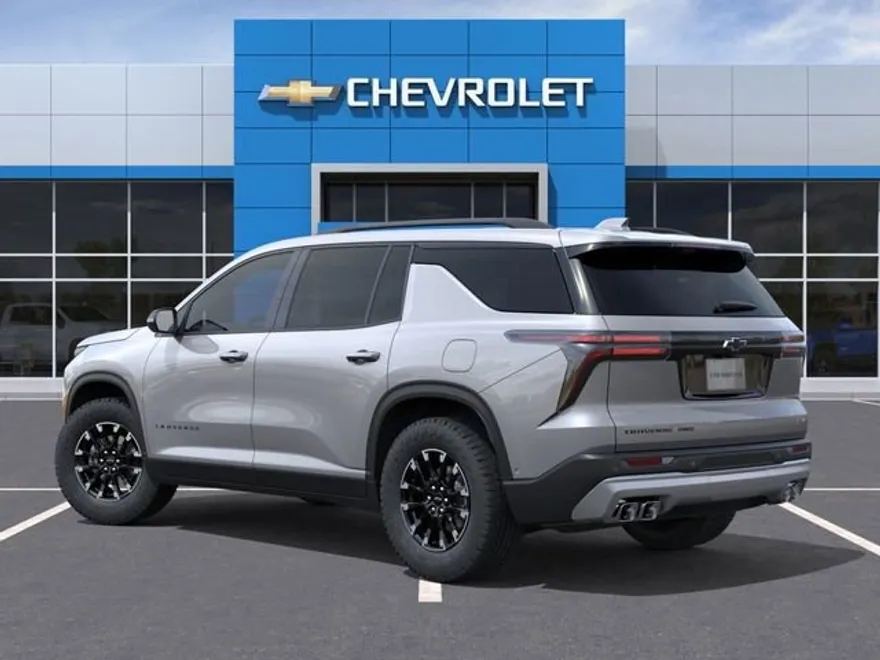 2026 Chevrolet Traverse Z71 photo 1
