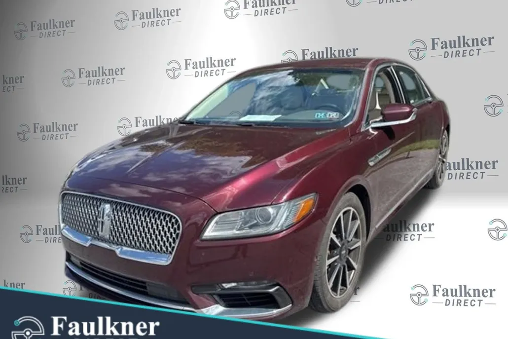 2017 Lincoln Continental Reserve photo 1
