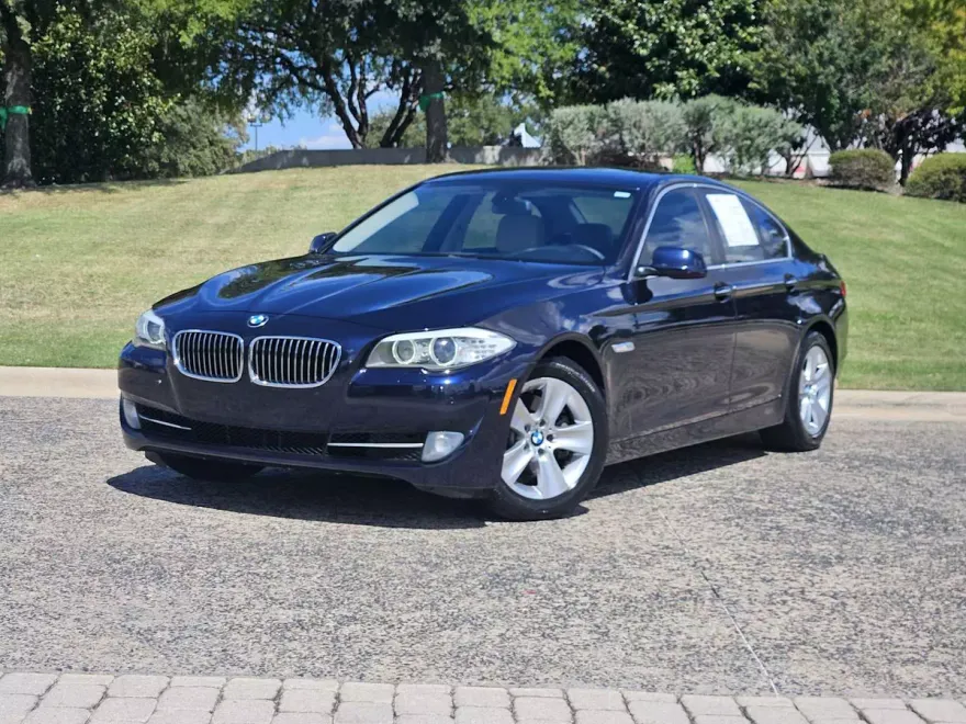 2013 Bmw 528i 5-series photo 1