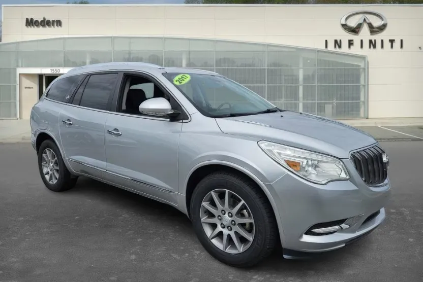 2017 Buick Enclave Leather photo 1