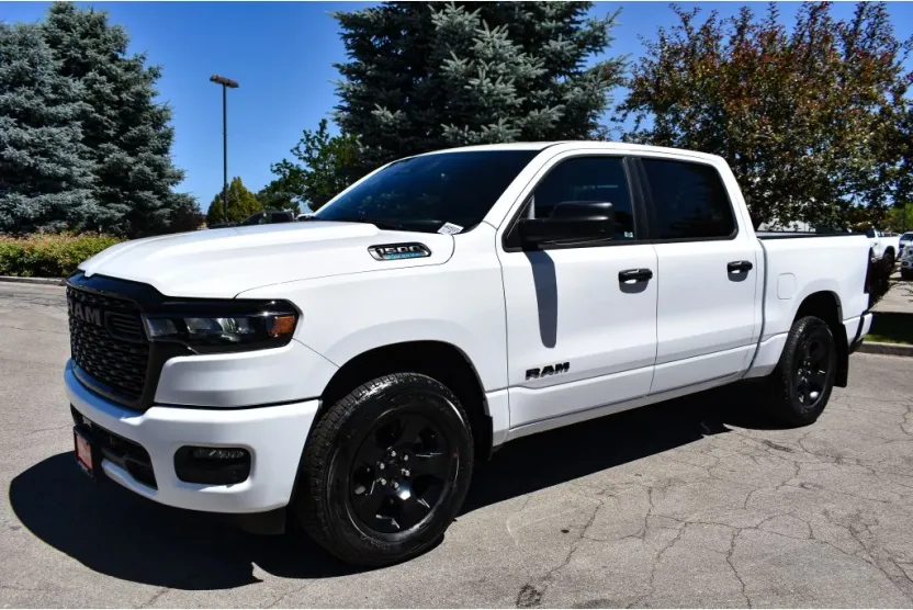 2025 Ram 1500 Tradesman photo 1