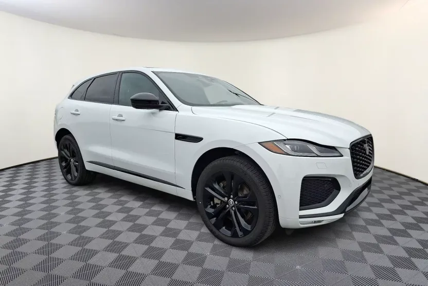 2026 Jaguar F-PACE P250 R-Dynamic S photo 1