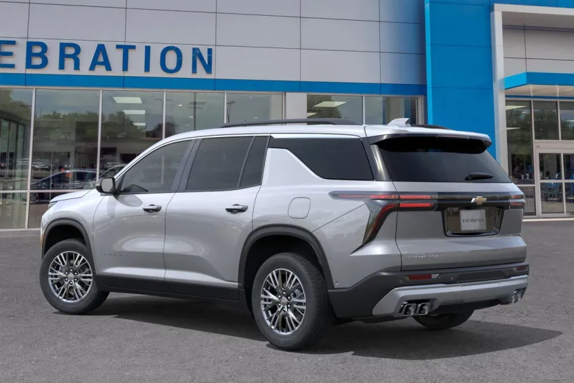 2026 Chevrolet Traverse photo 1