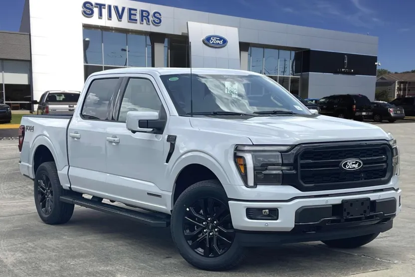 2025 Ford F-150 Lariat photo 1
