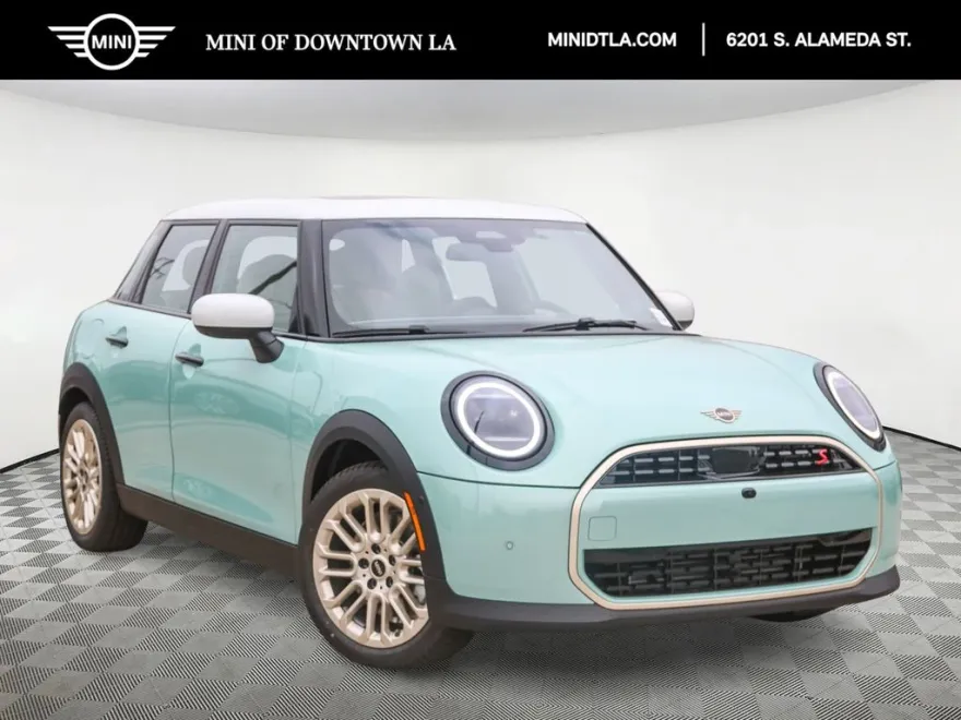 2026 Mini Cooper 4 Door Hardtop S Iconic photo 1