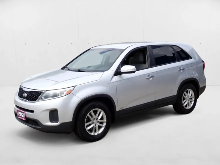 2015 Kia Sorento LX photo 1