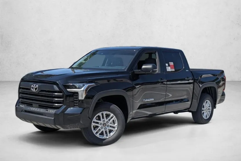 2024 Toyota Tundra SR5 CrewMax photo 1