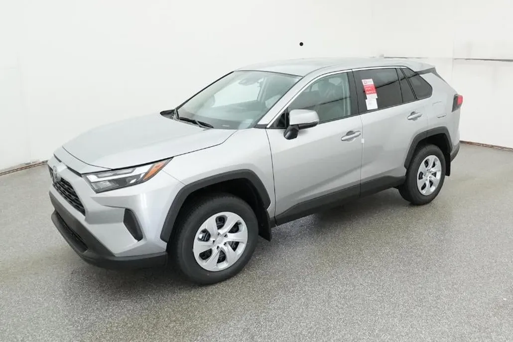 2025 Toyota RAV4 LE photo 1
