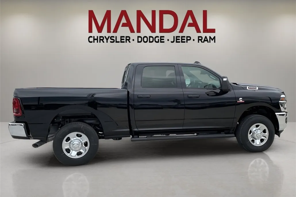 2025 Ram 2500 Tradesman photo 1