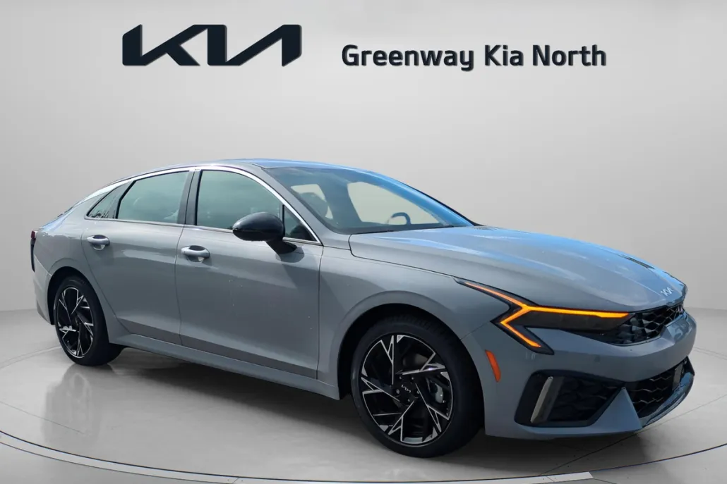 2026 Kia K5 GT-Line photo 1