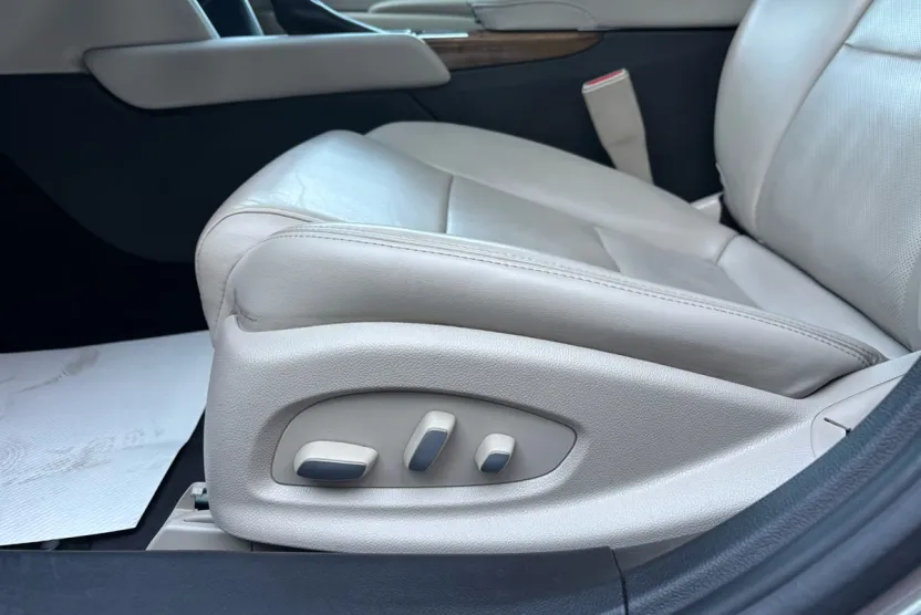 2019 Cadillac XTS Luxury photo 1