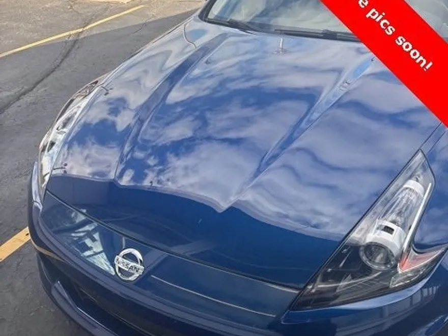 2020 Nissan 370Z Sport Touring photo 1