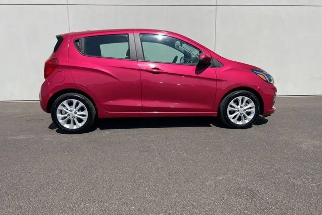 2020 Chevrolet Spark 1LT LT photo 1