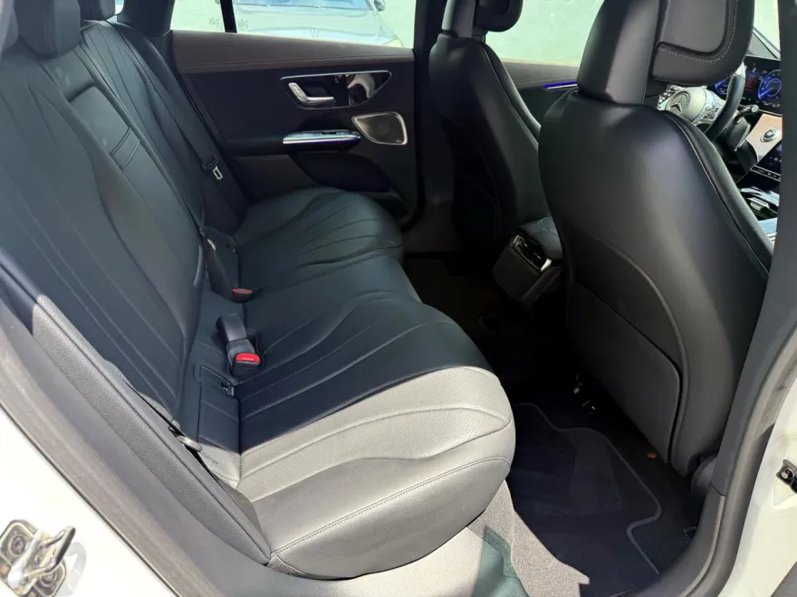 2023 Mercedes Benz EQE-Class Sedan photo 26
