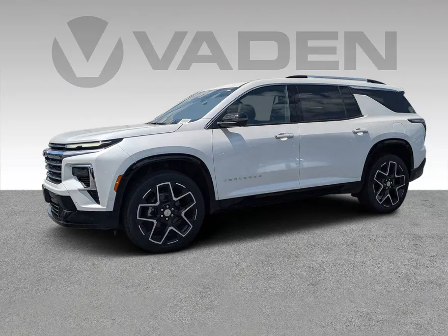 2025 Chevrolet Traverse High Country photo 1