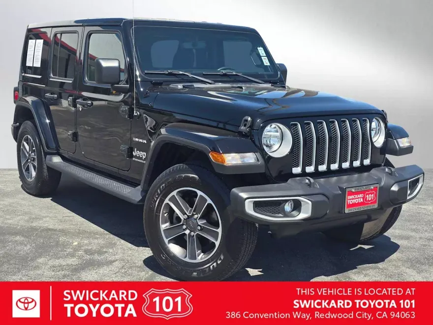 2023 Jeep Wrangler Sahara photo 1