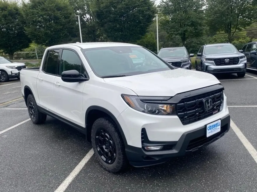 2025 Honda Ridgeline Sport photo 1