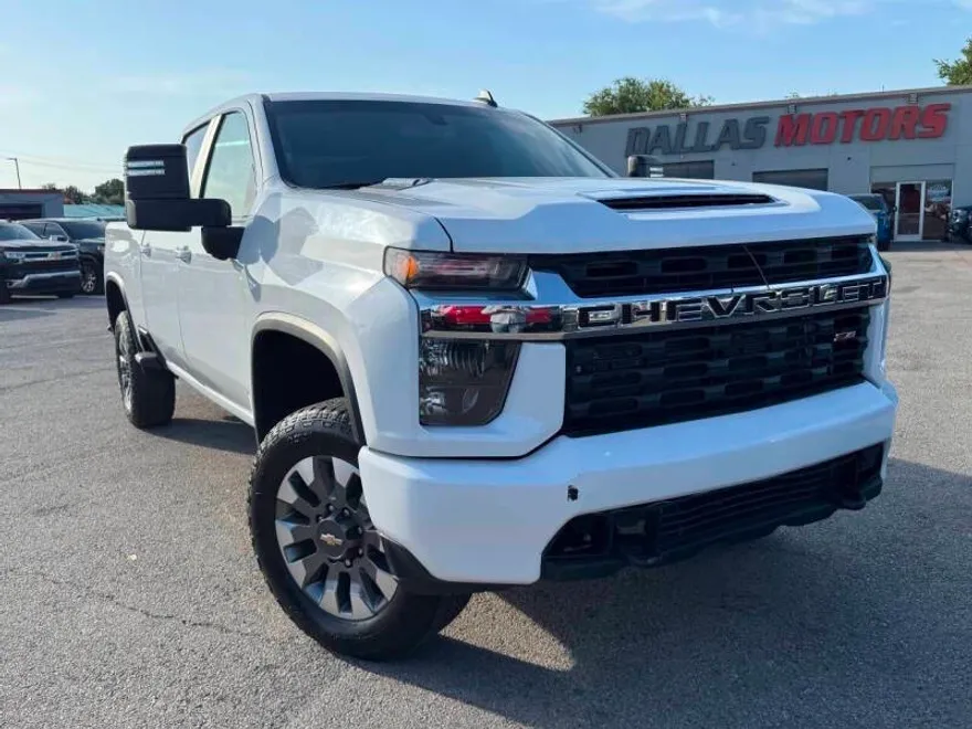 2022 Chevrolet Silverado 2500HD LT photo 1