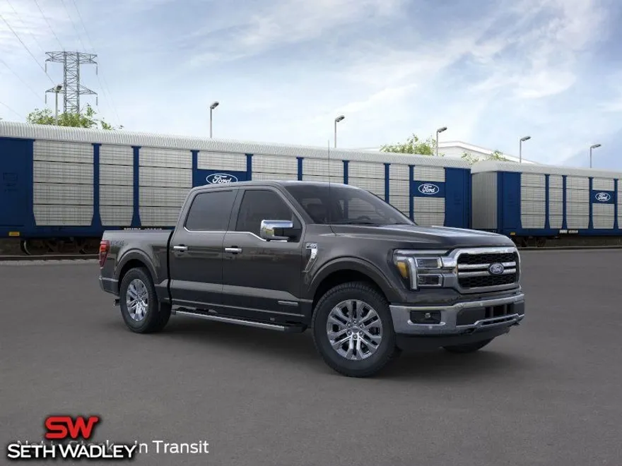 2025 Ford F-150 Lariat photo 1