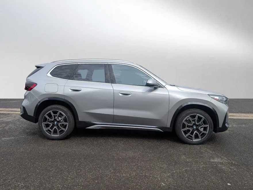 2026 Bmw X1 XDrive28i photo 1
