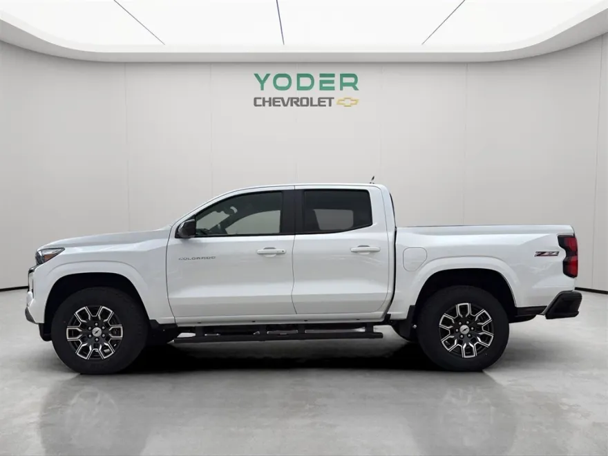 2026 Chevrolet Colorado Z71 photo 1