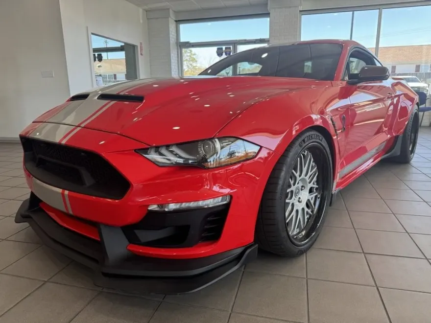 2018 Ford Mustang GT photo 1