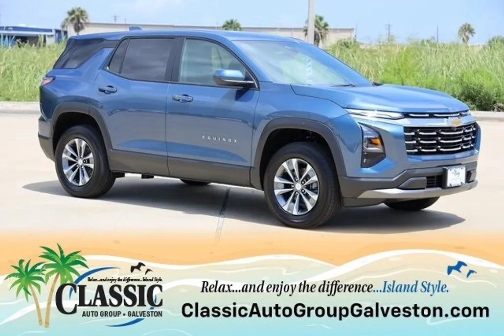 2026 Chevrolet Equinox LT photo 1