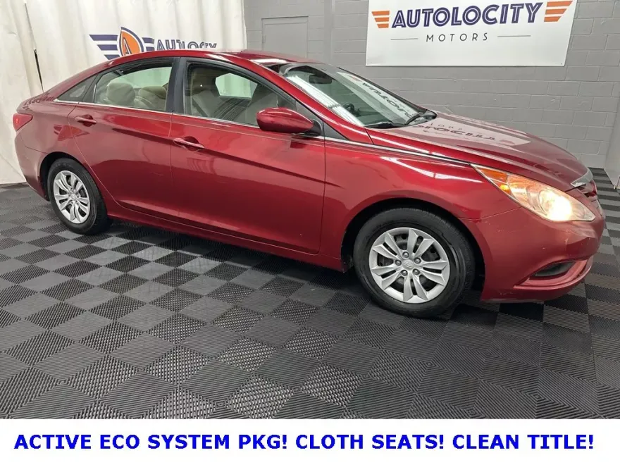 2011 Hyundai Sonata GLS photo 1