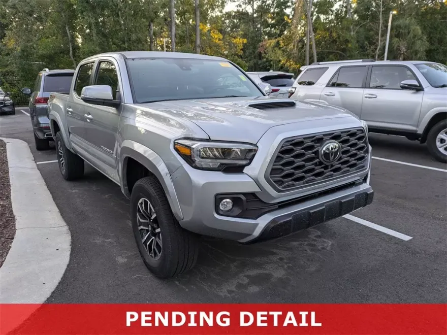 2023 Toyota Tacoma TRD Sport V6 photo 1